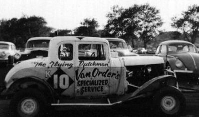 Woody Van Order 
Woody Van Order 
Keywords: Kingston_Speedway Dirt_track Stock_car Woody_Van_Order