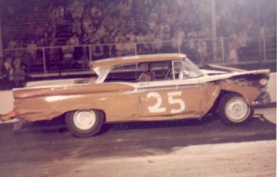 Gary Elliott Pinecrest Demolition Derby 1969
Gary Elliott Pinecrest Demolition Derby 1969

Photo Credit: http://www.elliottracingteam.com/
