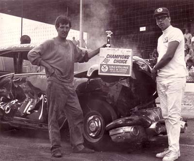 Gary Elliott Pinecrest Labour Day Wreck A Rama 1969 $500 to Win
Gary Elliott Pinecrest Labour Day Wreck A Rama 1969 $500 to Win

Photo Credit: http://www.elliottracingteam.com

