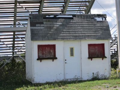 Cayuga Motor Speedway as it stands in 2012
Cayuga Motor Speedway as it stands in 2012
Keywords: Cayuga Motor Speedway as it stands in 2012