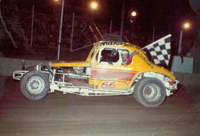 Tony Blake Kingston Speedway
Tony Blake Kingston Speedway


Photo Credit: speedwaynostalgia.com
