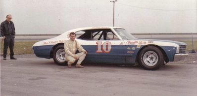 Harlod Brown at Cayuga Speedway
Harlod Brown at Cayuga Speedway

Photo Credit: Tex Swiston
Keywords: Harlod Brown Cayuga Speedway
