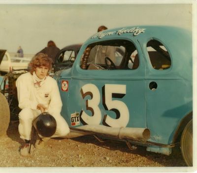 A young Wayne Keeling
A young Wayne Keeling

Photo Credit: Wayne Keeling
Keywords: A young Wayne Keeling