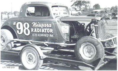 Checker Flag
Don Dame 1965
Keywords: http://www.checkerflagraceway.piczo.com/