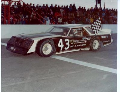 Checker Flag
Keywords: http://www.checkerflagraceway.piczo.com/