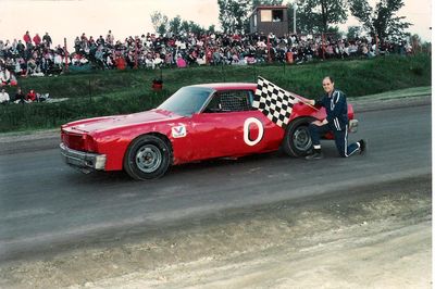 The ice man "Clyde Labonte" Ridgetown Raceway
The ice man "Clyde Labonte" Ridgetown Raceway
Keywords: Clyde Labonte Ridgetown Raceway