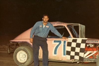 Garth LeGrow
Garth LeGrow
Keywords: Kingston_Speedway Dirt_track Stock_car Garth_LeGrow