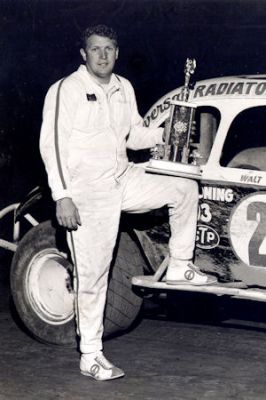 Walter Penock
Walter Penock
Keywords: Kingston_Speedway Dirt_track Stock_car Walter_Penock